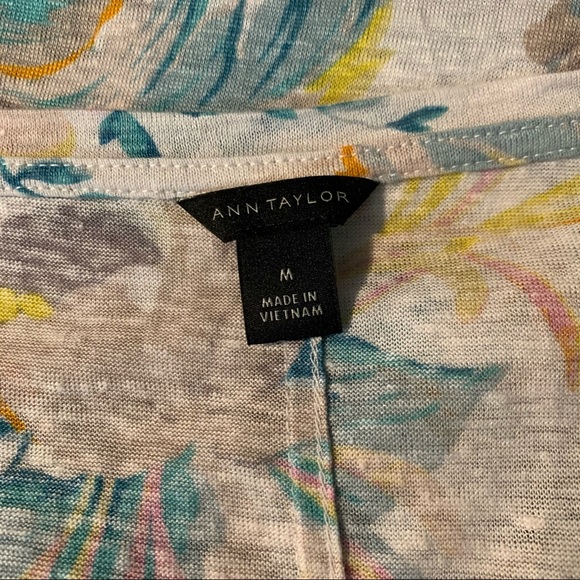 Ann Loft Floral Print Linen V-neck Tee M - Picture 6 of 8